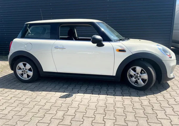 mini one łódzkie MINI ONE cena 29999 przebieg: 50620, rok produkcji 2014 z Wrocław